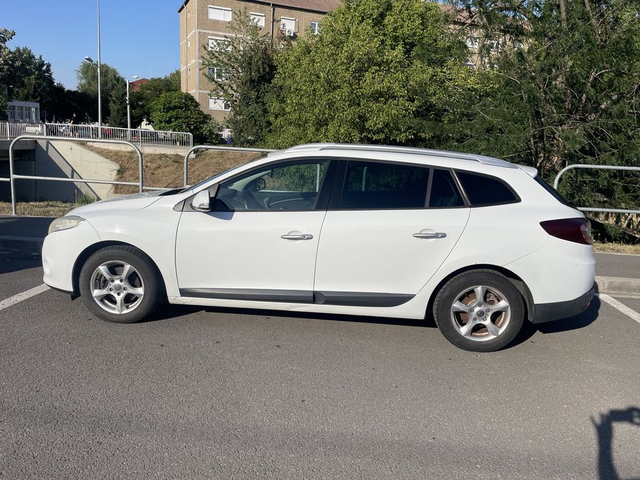 RENAULT Megane 2010 — imagine 2