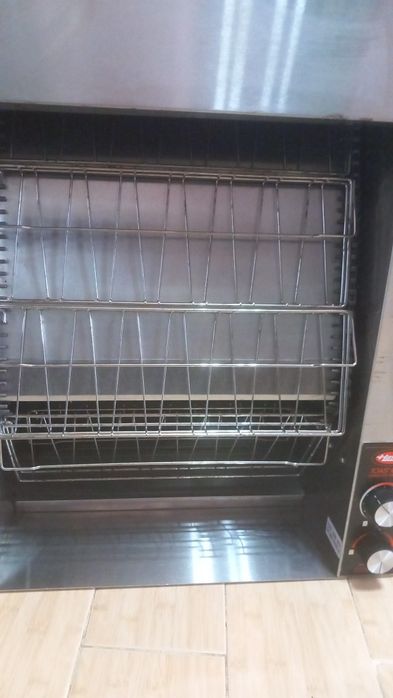 Prăjitor  pâine  Hatco toaster /chifle