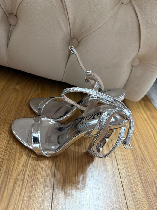 Sandale argintii elegante
