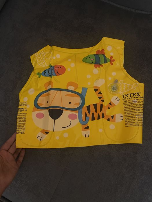 Жилет надувной intex 3-5 лет