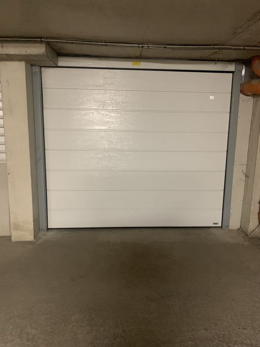 Дава се под наем Гараж / Паркомясто в София, 7-ми 11-ти километър - 16 кв.м за 127.5 € - Снимка #1