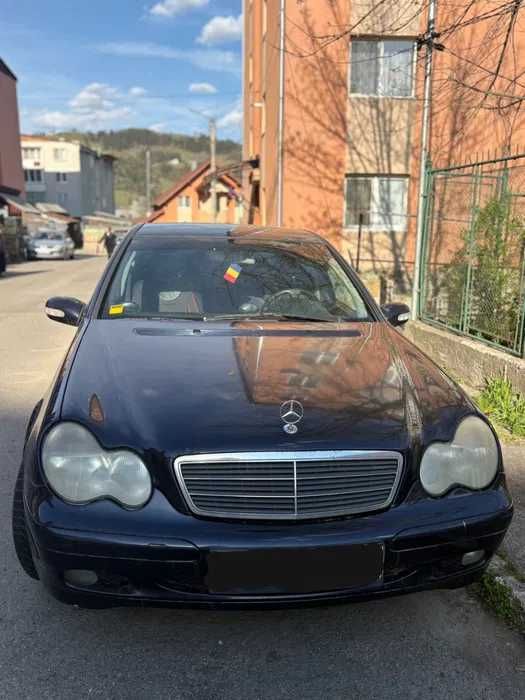 MERCEDES-BENZ C-Class 2002 — imagine 2