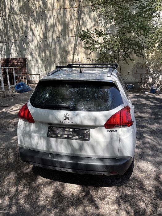 Peugeot 2016 год