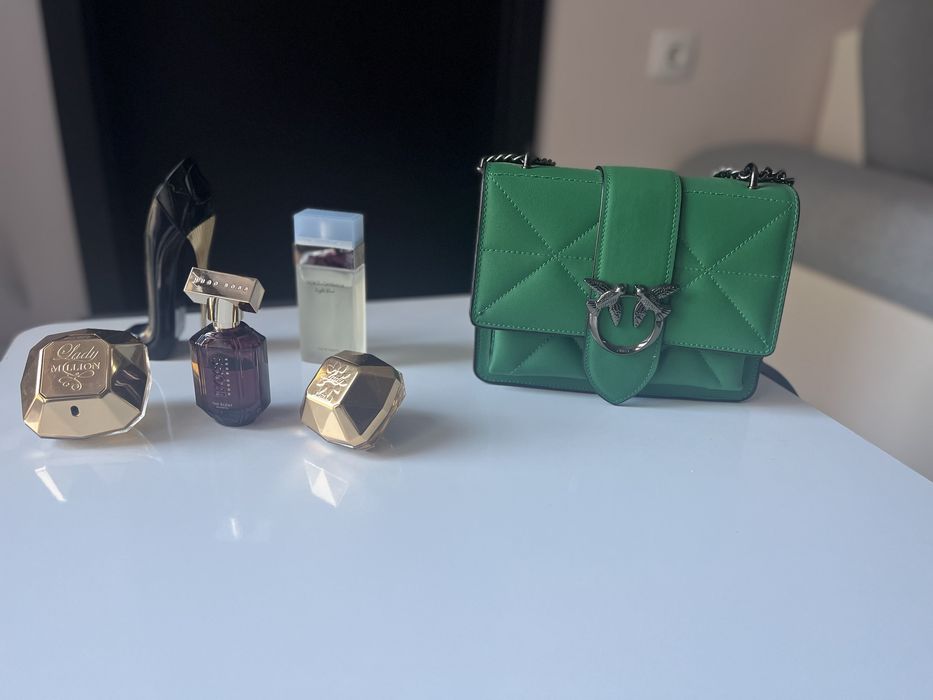 Дамски чанти Pinko