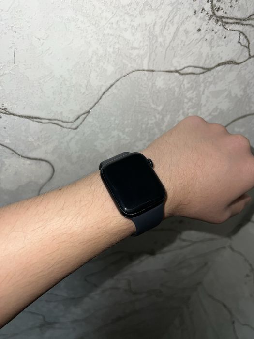 Apple watch se2 44mm 85%