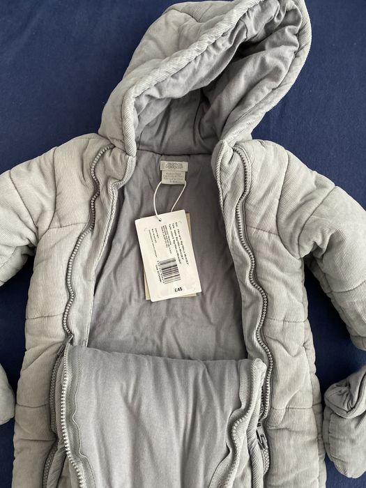 Чисто нов бебешки гащеризон Mamas&Papas