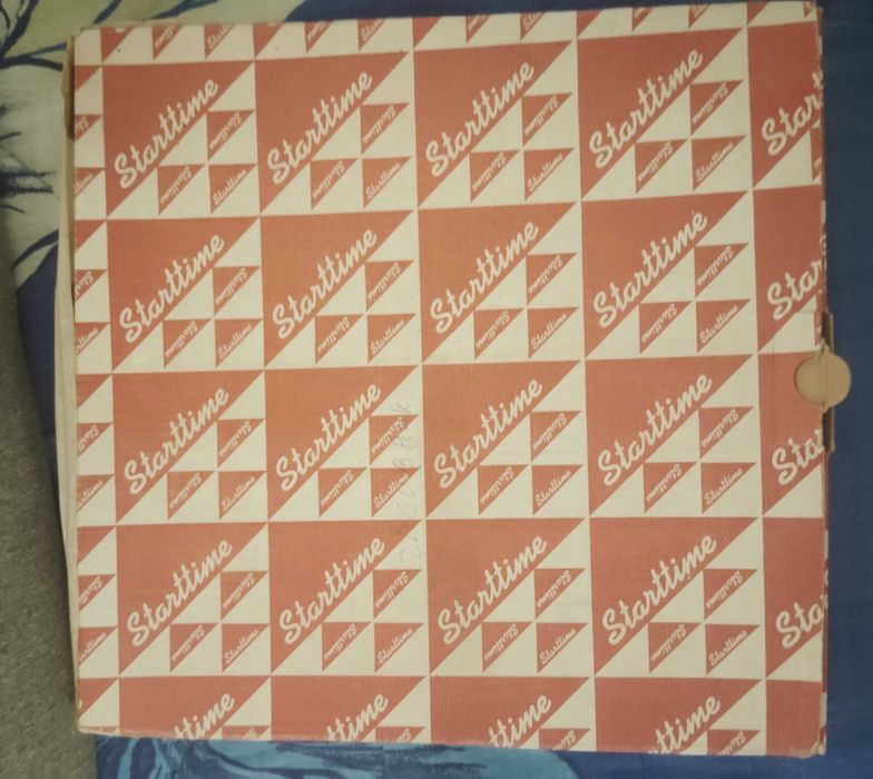 Стенен часовник Start time