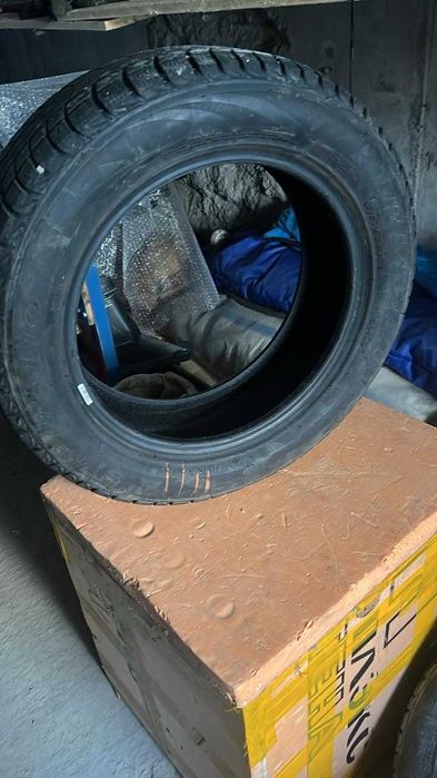 Продам Шины 215/60/17