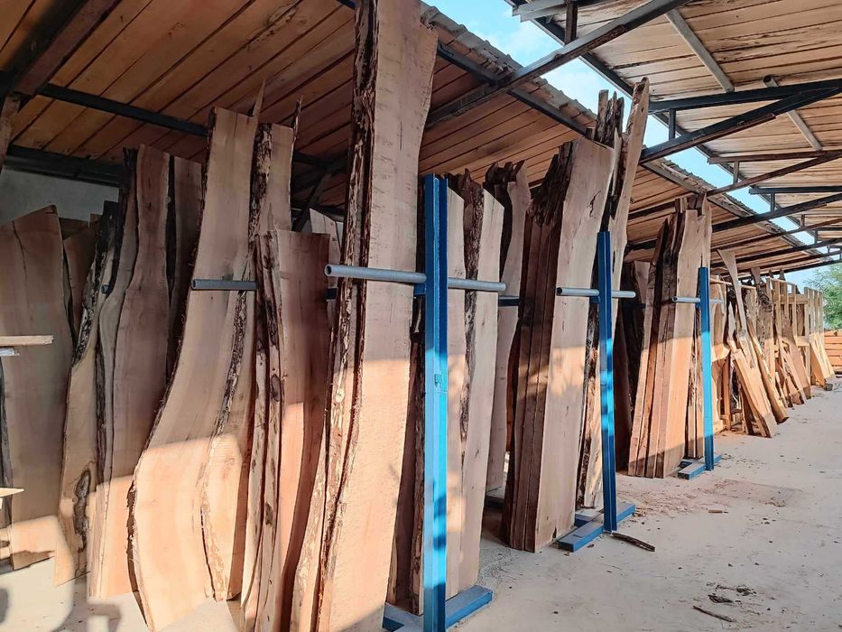 Сух дървен материал