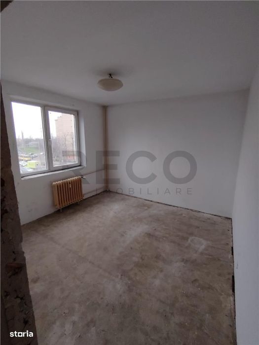 RECO apartament cu 3 camere decomandat cu lift