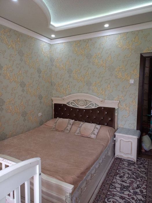 Пиодается 2х комнатная квартира на Авиасозлар 1 (RV)