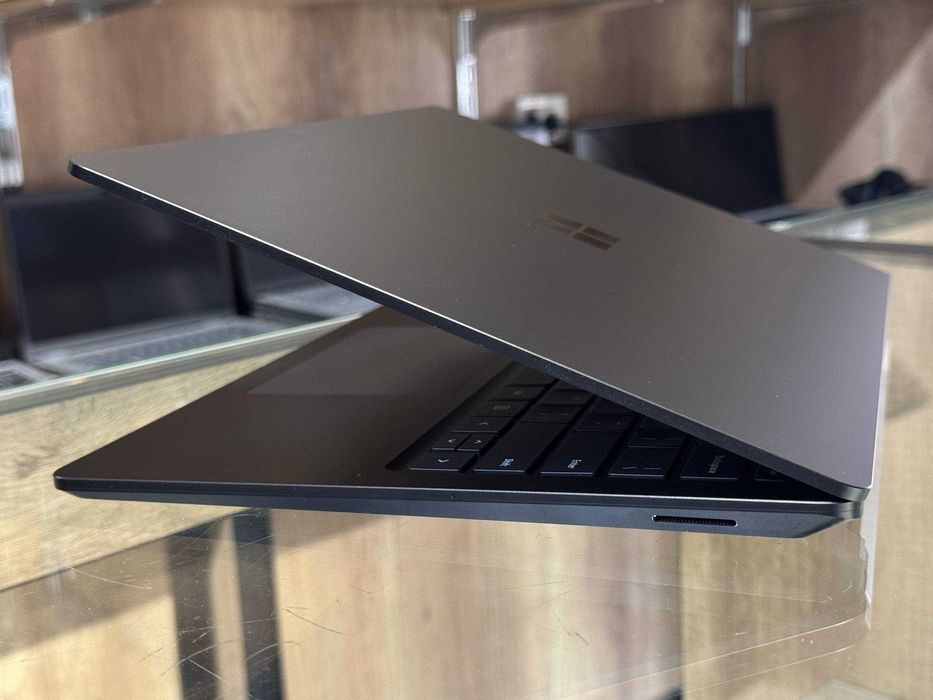 MICROSOFT SURFACE LAPTOP 4 CORE i5-1145G7 ram16 ssd 512  2К Сенсорный
