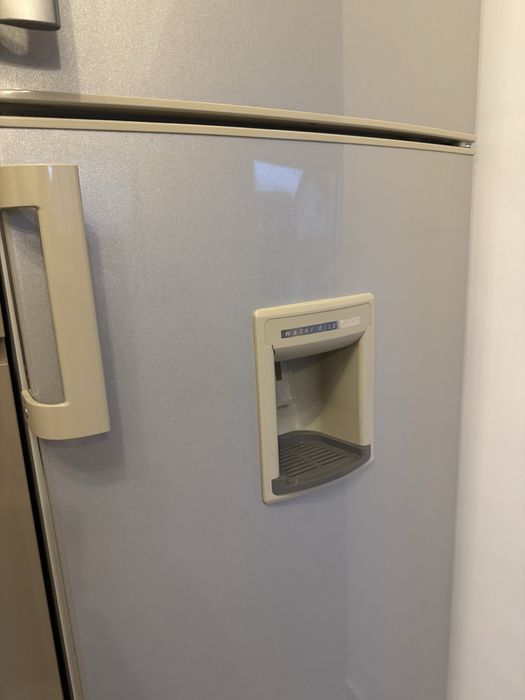 Frigider beko no frost