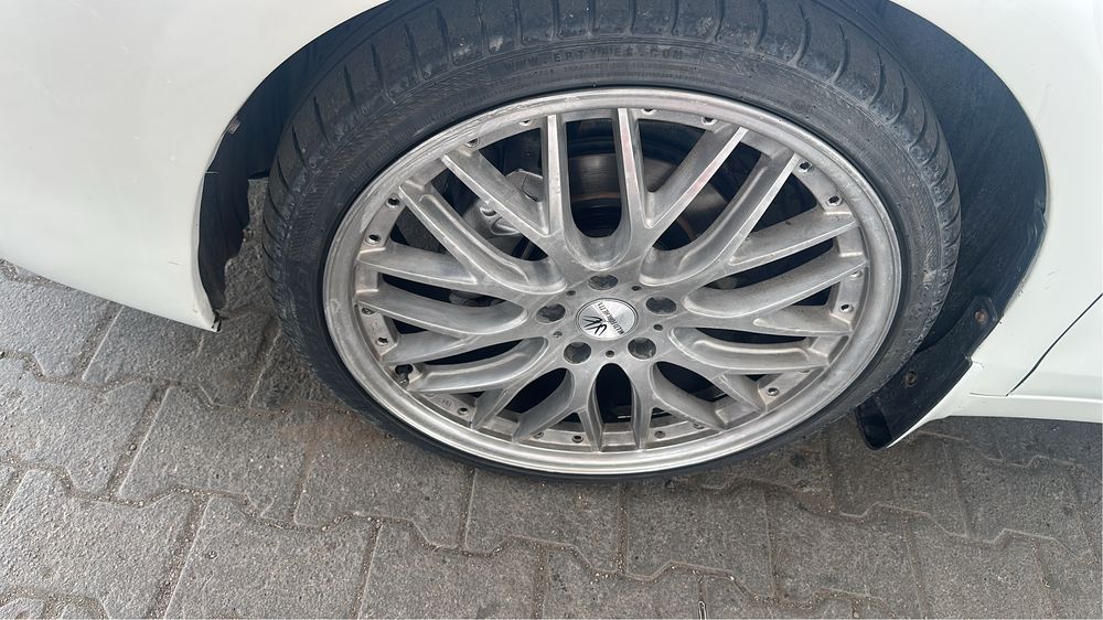 Размер 235/35 r20 с покрышками продам срочно