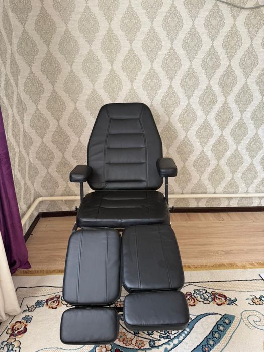 Кресло маникюрный