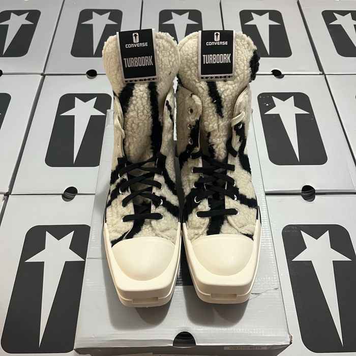 Rick x Converse TURBODRK