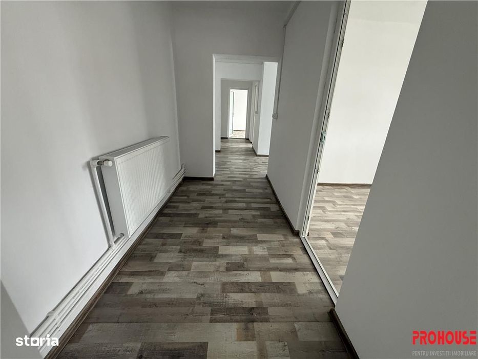 Adjud - spatiu comercial renovat complet