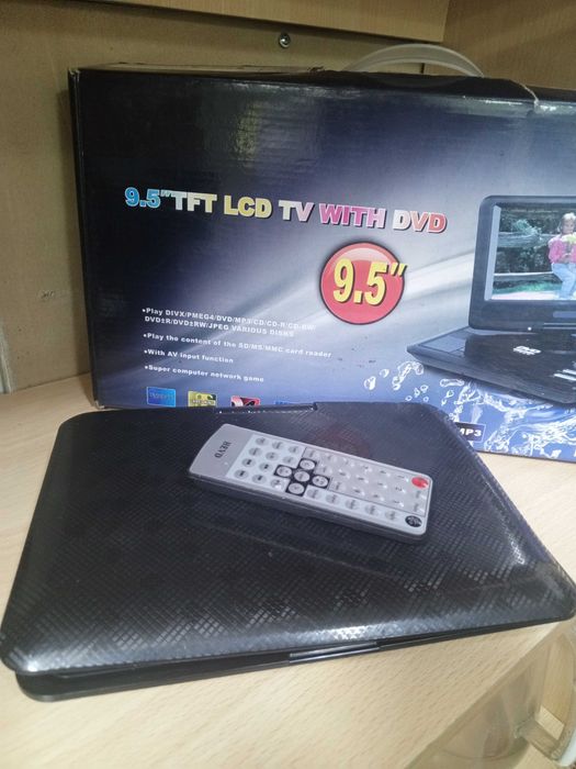 Продам портативное ДВД