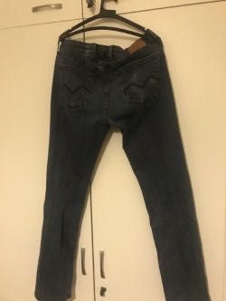 Блузи лилави и Сакo по 5 euro синьо