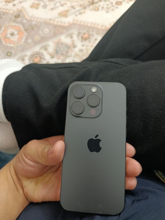 iPhone 15pro сатылады