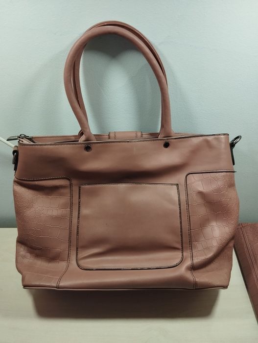 Женская сумка + косметичка (комплект)