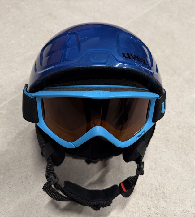 Детска ски каска и ски маска Uvex - отлично състояние