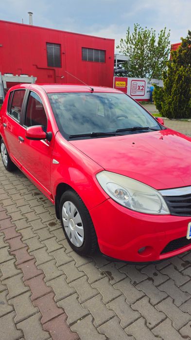 Vând Dacia Sandero