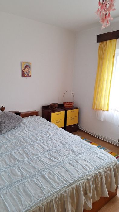 Apartament 2 camere, mobilat, semidecomandat