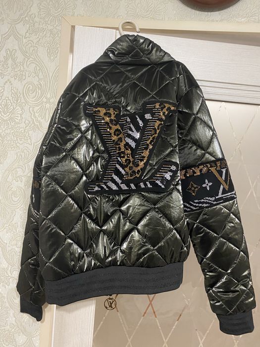 Продаю платье и куртку новые