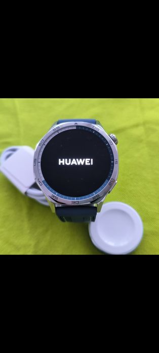 HUAWEI Watch GT 5 Blue   ( nou, neutilizat)