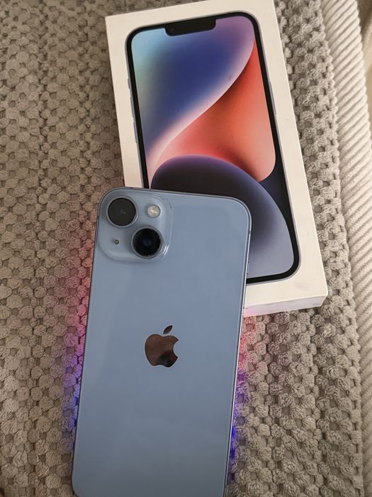 Продам Iphone 14,