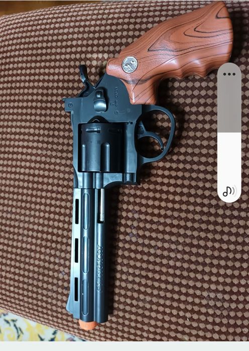 Pistol de jucărie  pentru copii
