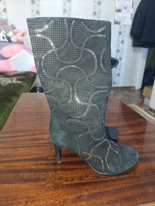 Замшевые сапоги 38 размер