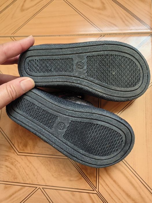 Детски сандали 27 номер