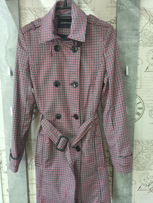 Trench coat Stradivarius