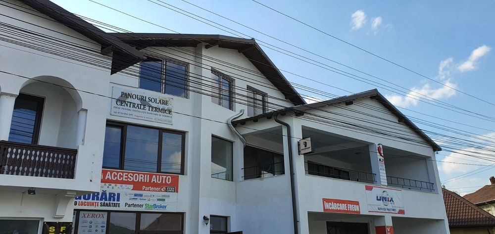 Inchiriez spatiu comercial