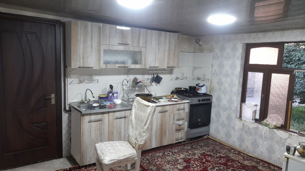 Hovli sotiladi Haydar maqsudovda