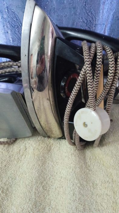 Утюги советские продам