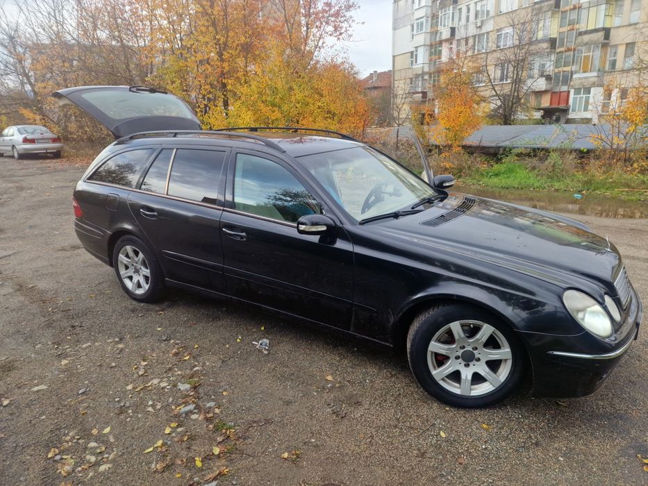 Mercedes E270 Мерцедес