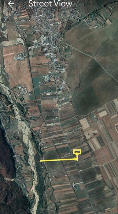 Teren de vinzare 10,000m2