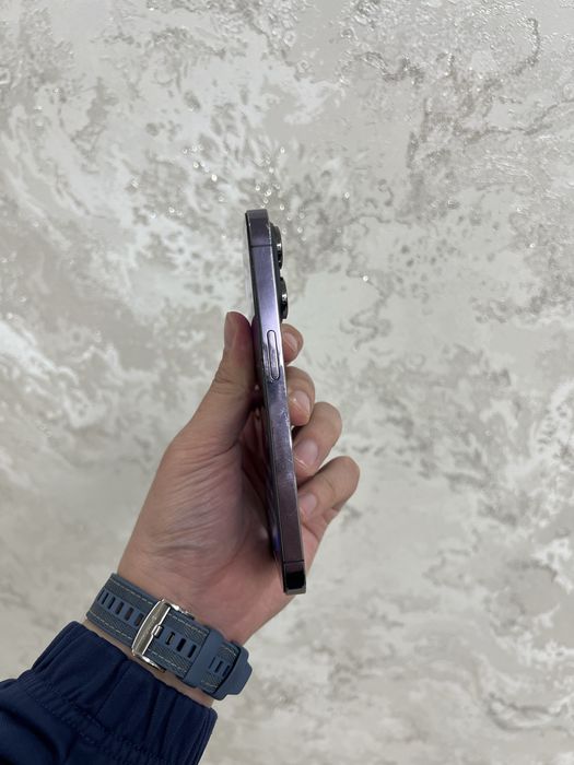 Продам iPhone 14 Pro 256gb