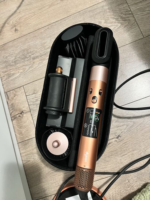 Dyson airwrap pink champagne