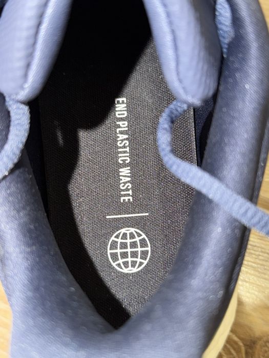 НОВИ Adidas Response super 2.0