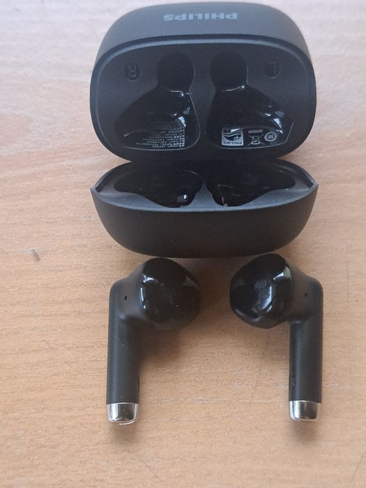 PHILIPS безжични слушалки