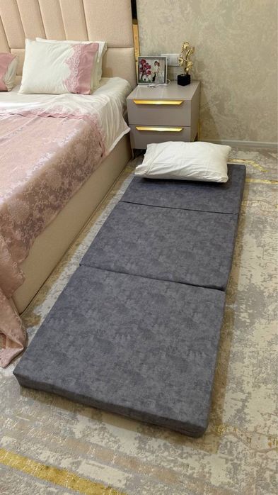 Раскладной матрас комфорт.Идеально подходит длягостей,гостниц,дач и тд