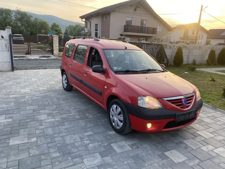 Dacia logan mcv laurete 1,6 16 valve benzina si gpl