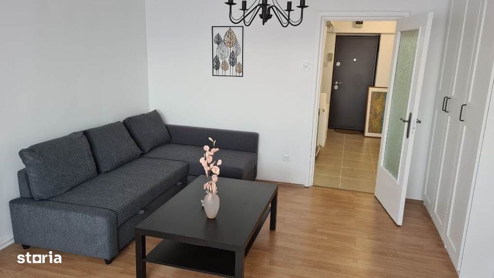 Apartament cu 1 camera Ultracentral, et.2, Langa Grand