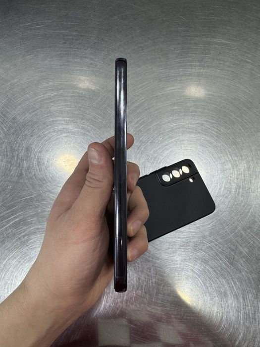 Samsung s 22 plus 8/256