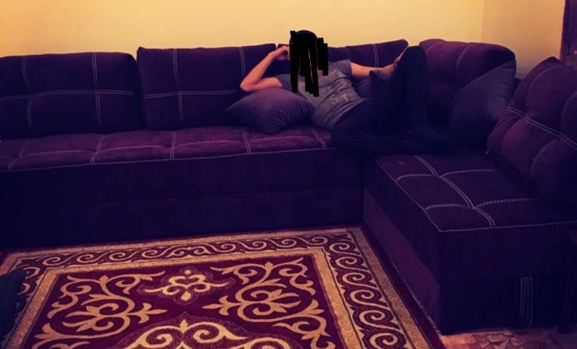 Продам диван угловой