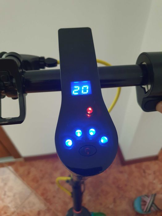 Vand Trotineta electrica LEXGO R9X Pro